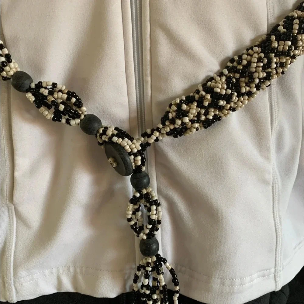 Beaded‎ Belt Black/White-Made in Indonesia